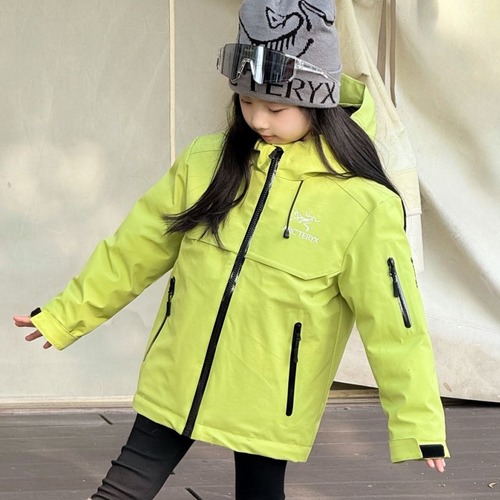 Arc'teryx Kids Hooded Down Green Jacket 아크테릭스 키즈 후드 다운 그린 자켓