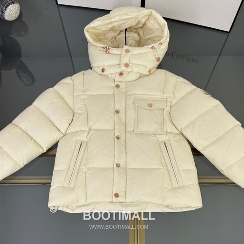 Balenciaga Cavettaz Long Down White Down Coat 발렌시아가 카베타즈 롱 다운 화이트 다운 코트