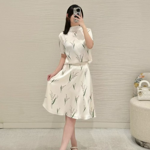 Dior 디올 Lily Print Silk Set Silk Ivory Outfit 은방울꽃 실크 세트 실크 아이보리 세트 의류