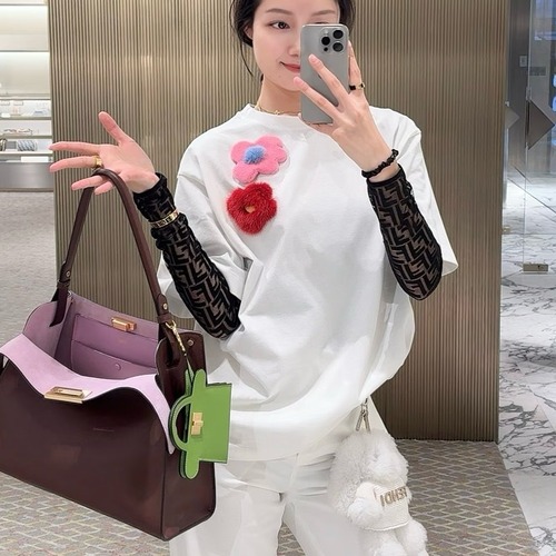 Fendi 펜디 Mink Flower Tee White T-shirt 밍크 플라워 티셔츠 화이트