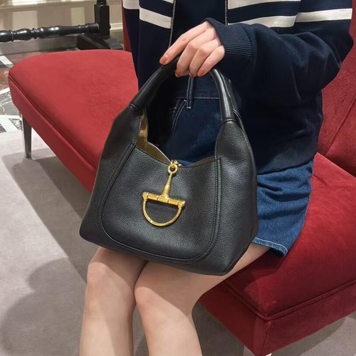 Gucci Horsebit Top Handle Grained Calfskin Black Handbag 구찌 홀스빗 탑핸들 그레인드 카프스킨 블랙 핸드백 27.5cm