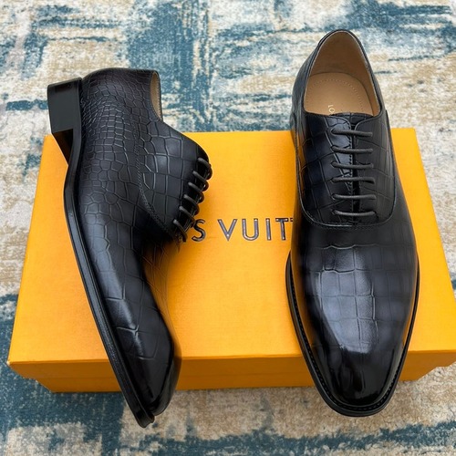 Louis Vuitton Hand-Polished Calfskin Derby Calfskin Leather Black Dress Shoes 루이비통 핸드폴리시 송아지가죽 더비 송아지가죽 블랙 드레스 슈즈