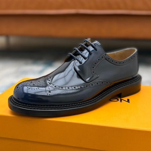 Louis Vuitton Hand-Dyed Calfskin Derby Calfskin Leather Black Dress Shoes 루이비통 핸드다이드 송아지가죽 더비 송아지가죽 블랙 드레스 슈즈