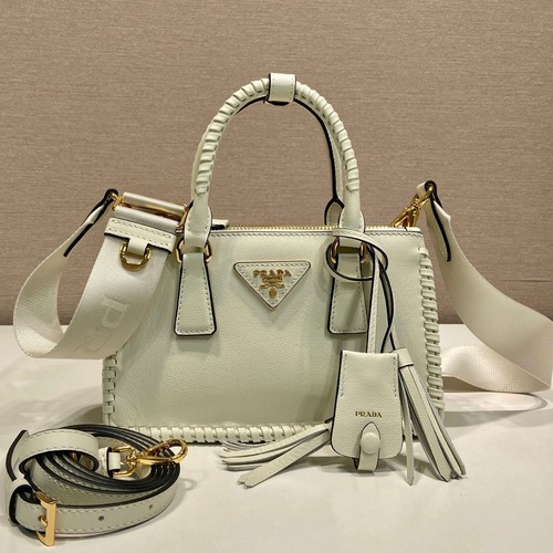Prada Galleria Mini Intrecciato Calfskin Top Handle Bag 프라다 갤러리아 미니 인트레치아토 카프스킨 탑핸들백 21cm