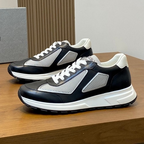 Prada Geometric Panel Runner Calfskin Mesh Khaki Sneakers 프라다 지오메트릭 패널 러너 송아지가죽 메쉬 카키 스니커즈