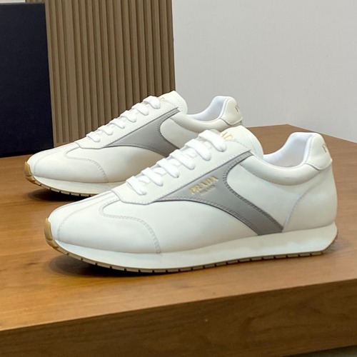 Prada Geometric Stitch Low Sneaker 프라다 지오메트릭 스티치 로우 스니커즈 카프레더