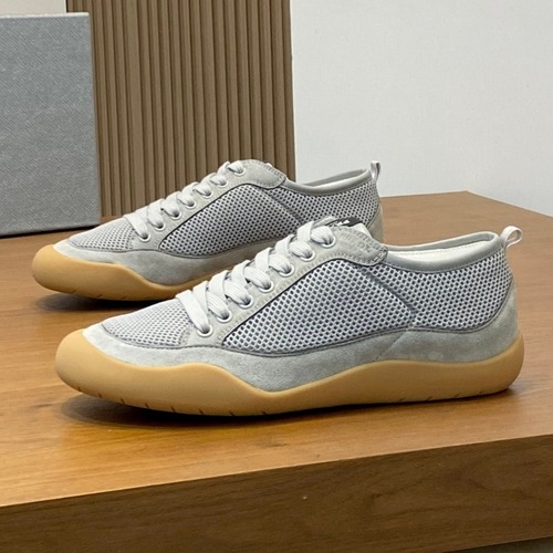 Prada Enamel Triangle Leather Sneaker Leather Sneakers 프라다 에나멜 트라이앵글 레더 스니커즈 레더