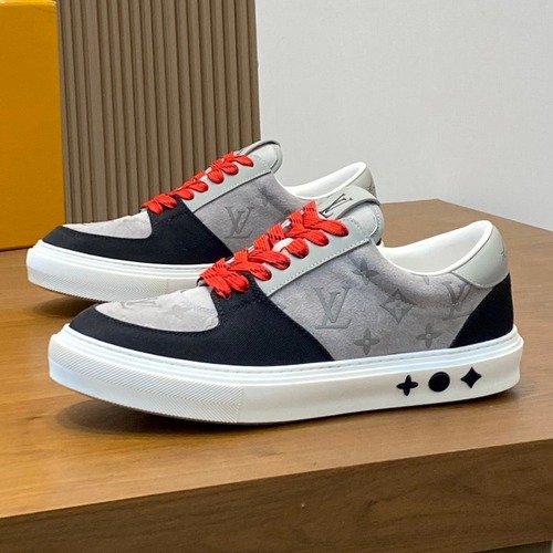 Louis Vuitton Grain Calfskin Napa Trainer 루이비통 그레인 송아지 나파 래더 트레이너 TPU 스니커즈