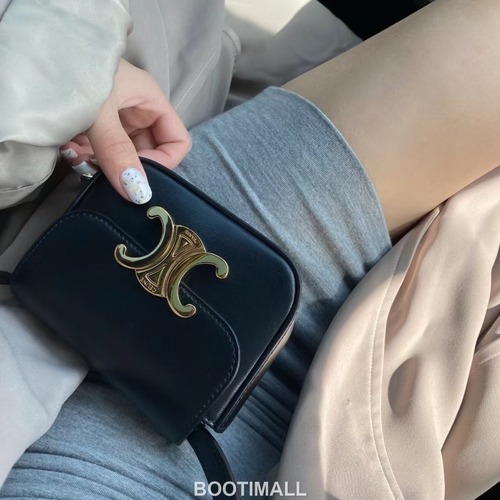 Celine Triomphe Mini Leather Crossbody Bag 101513 셀린느 트리옹프 미니 가죽 크로스백 11cm