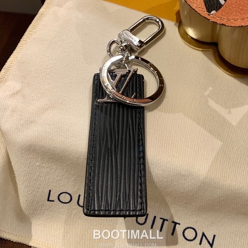 Louis Vuitton Epi Tab LV Letter Leather Bag Charm Key Holder 루이비통 에피 탭 LV 레터 가죽 백참 키홀더