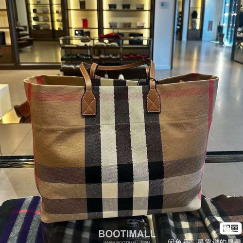 Burberry Classic Check Tote Bag 버버리 클래식 체크 토트백 35.5cm