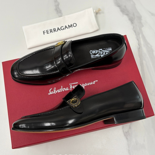 Salvatore Ferragamo Gancini Leather Loafers 살바토레 페라가모 간치니 레더 로퍼