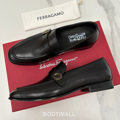 Salvatore Ferragamo Gancini Leather Loafers 살바토레 페라가모 간치니 레더 로퍼