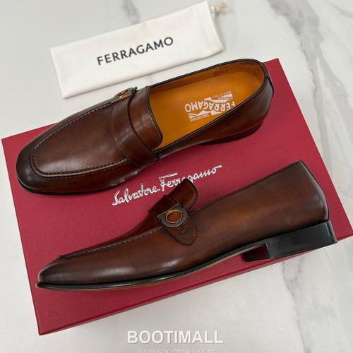 Salvatore Ferragamo Gancini Leather Loafers 살바토레 페라가모 간치니 레더 로퍼