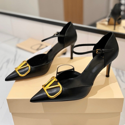 Valentino Garavani VLogo Patent Leather Slingback Pumps 발렌티노 가라바니 V로고 페이턴트 슬링백 펌프스