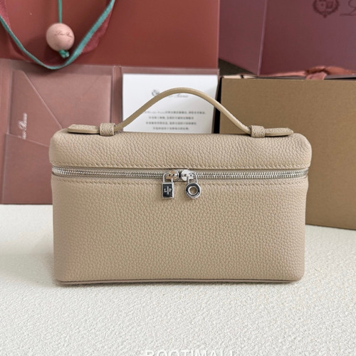 Loro Piana Extra Pocket L19 Clutch Bag FAI8393 로로피아나 엑스트라 포켓 L19 클러치백 카프스킨 19cm