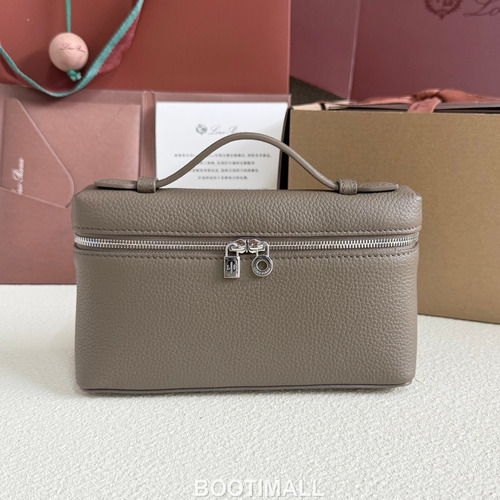 Loro Piana Extra Pocket L19 Clutch Bag FAI8393 로로피아나 엑스트라 포켓 L19 클러치백 카프스킨 19cm
