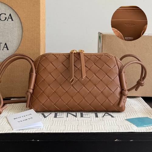 Bottega Veneta Concert Pouch 794258 Crossbody Bag 보테가 베네타 콘서트 파우치 794258 크로스백 18.5cm
