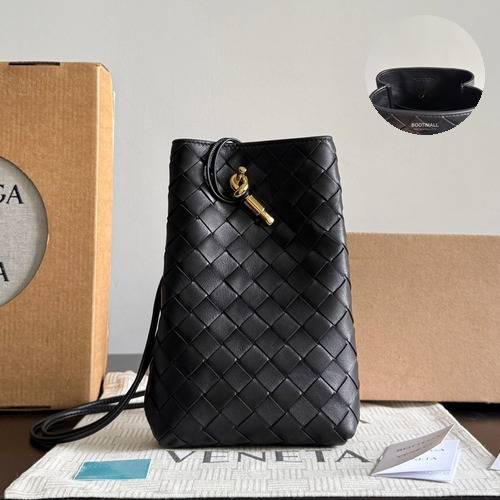 Bottega Veneta Andiamo Intrecciato Phone Pouch Crossbody Bag 보테가 베네타 안디아모 인트레치아토 폰 파우치 크로스백 21.5cm