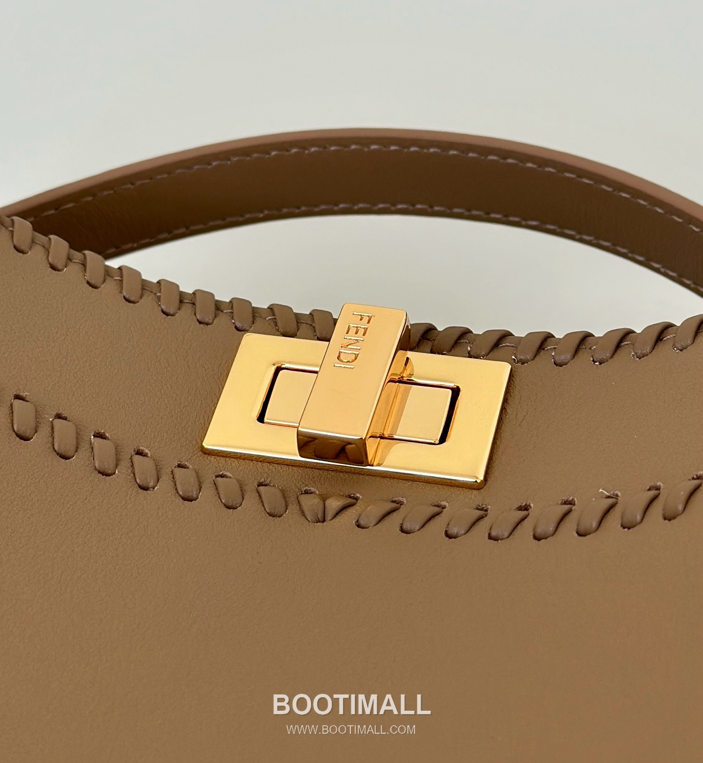 Fendi Peekaboo Small Calfskin Leather Bag 펜디 피카부 스몰 카프스킨 레더 백 23cm 5