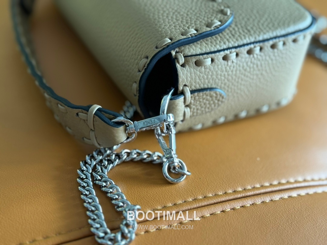 Fendi Baguette Mini Cuoio Romano Leather Bag 펜디 바게트 미니 쿠오이오 로마노 레더 백 20cm 6