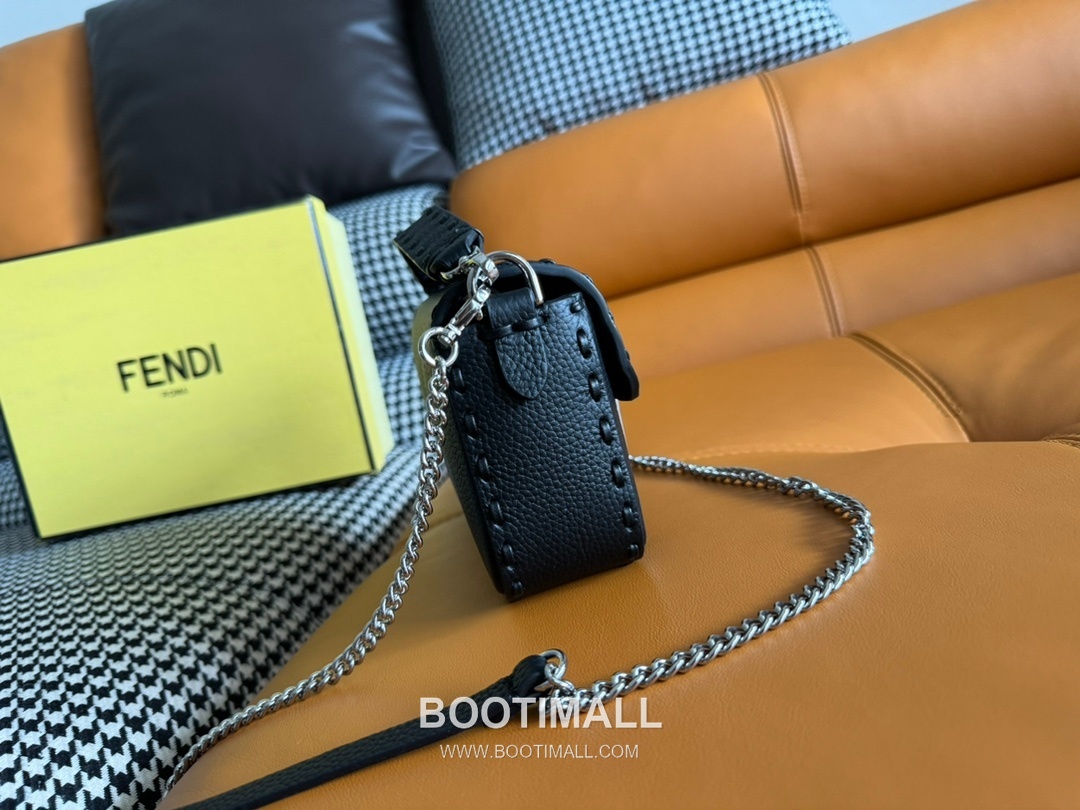 Fendi Baguette Mini Cuoio Romano Leather Bag 펜디 바게트 미니 쿠오이오 로마노 레더 백 20cm 3
