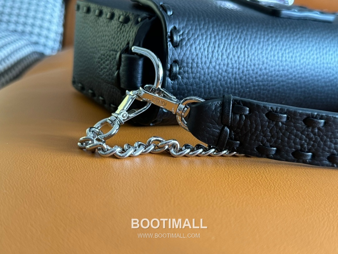 Fendi Baguette Mini Cuoio Romano Leather Bag 펜디 바게트 미니 쿠오이오 로마노 레더 백 20cm 8