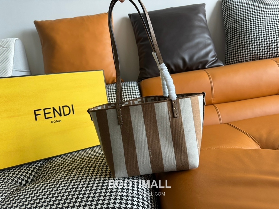 Fendi Baguette Small Tote Pequin FF Jacquard Fabric Bag 펜디 바게트 스몰 토트 페퀸 FF 자카드 패브릭 백 23cm 2