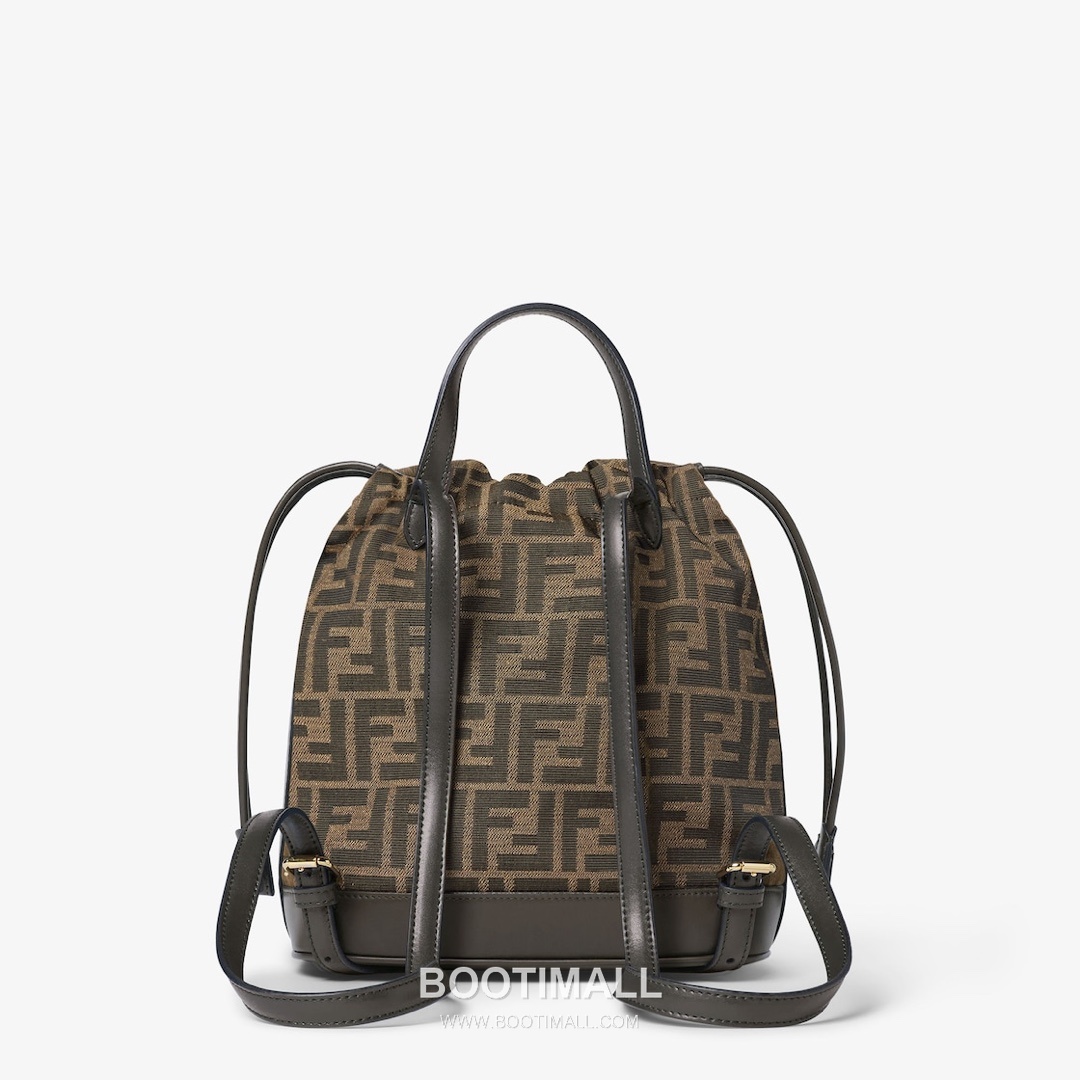 Fendi Vintage Monogram Drawstring Canvas Brown Backpack 펜디 빈티지 모노그램 드로우스트링 캔버스 브라운 백팩 26cm 20