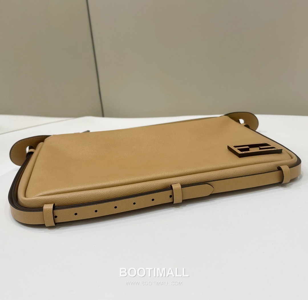 Fendi Simply FF Matte Calfskin Beige Shoulder Bag 펜디 심플리 FF 무광 카프스킨 베이지 숄더백 35cm 7