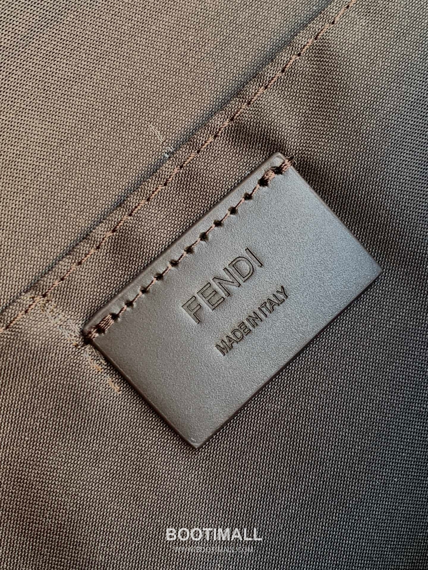 Fendi Lui Full Grain Calfskin Medium Bag 펜디 루이 풀그레인 카프스킨 미디엄 토트백 672M90 28cm 9