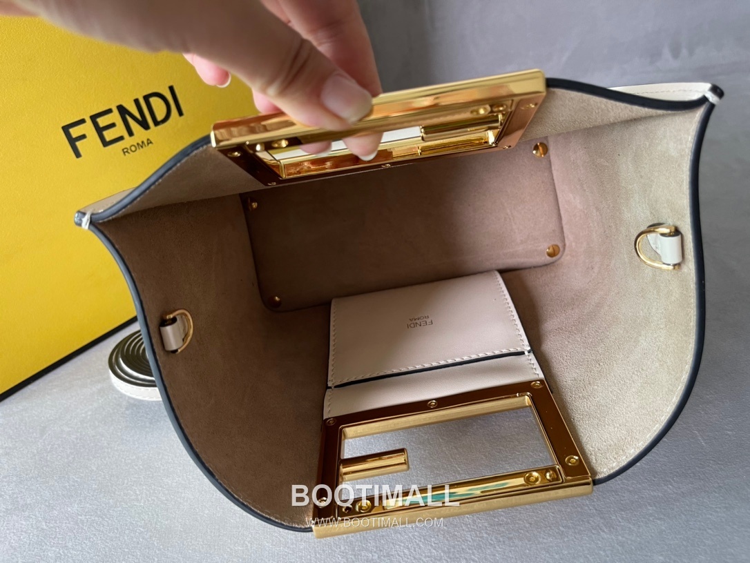 Fendi Way Leather Small Bag 펜디 웨이 가죽 스몰 토트 숄더백 054M80 20cm 8