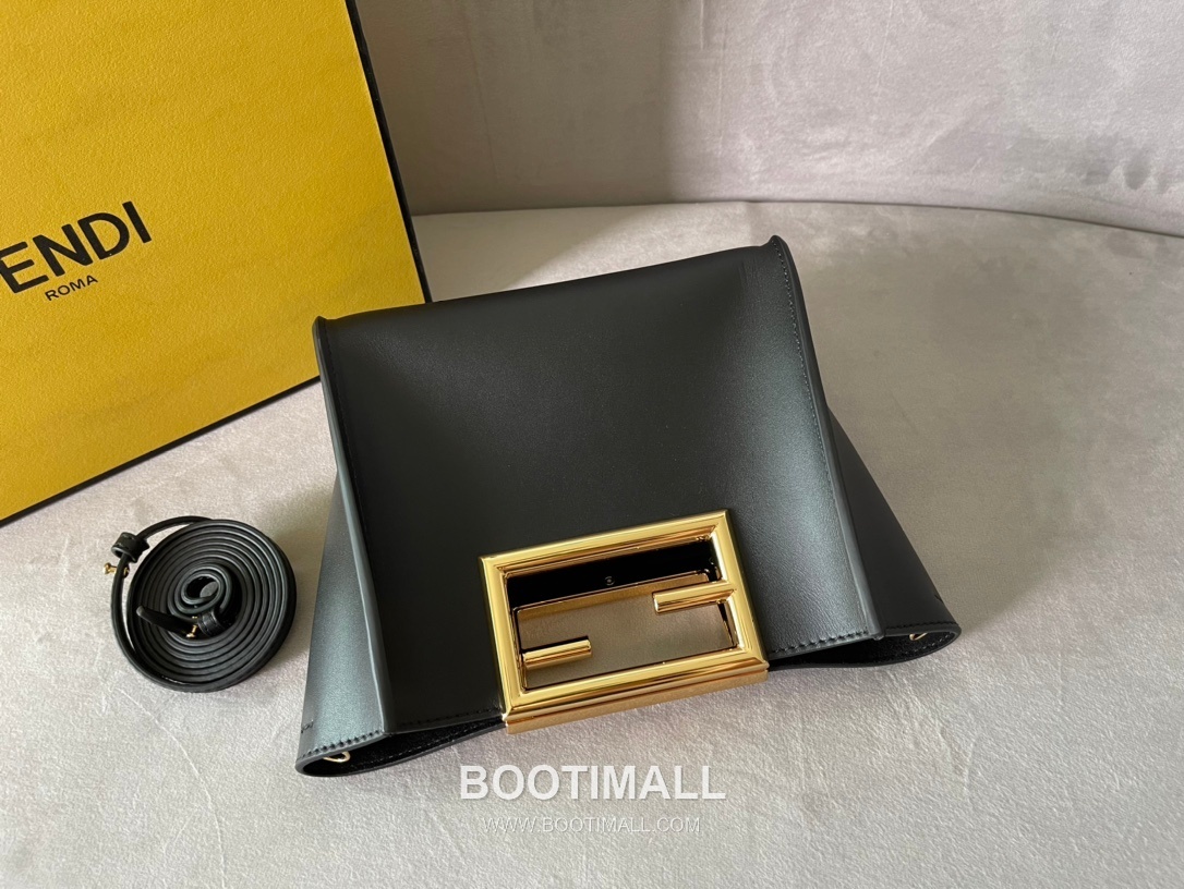 Fendi Way Leather Small Bag 펜디 웨이 가죽 스몰 토트 숄더백 054M80 20cm 7