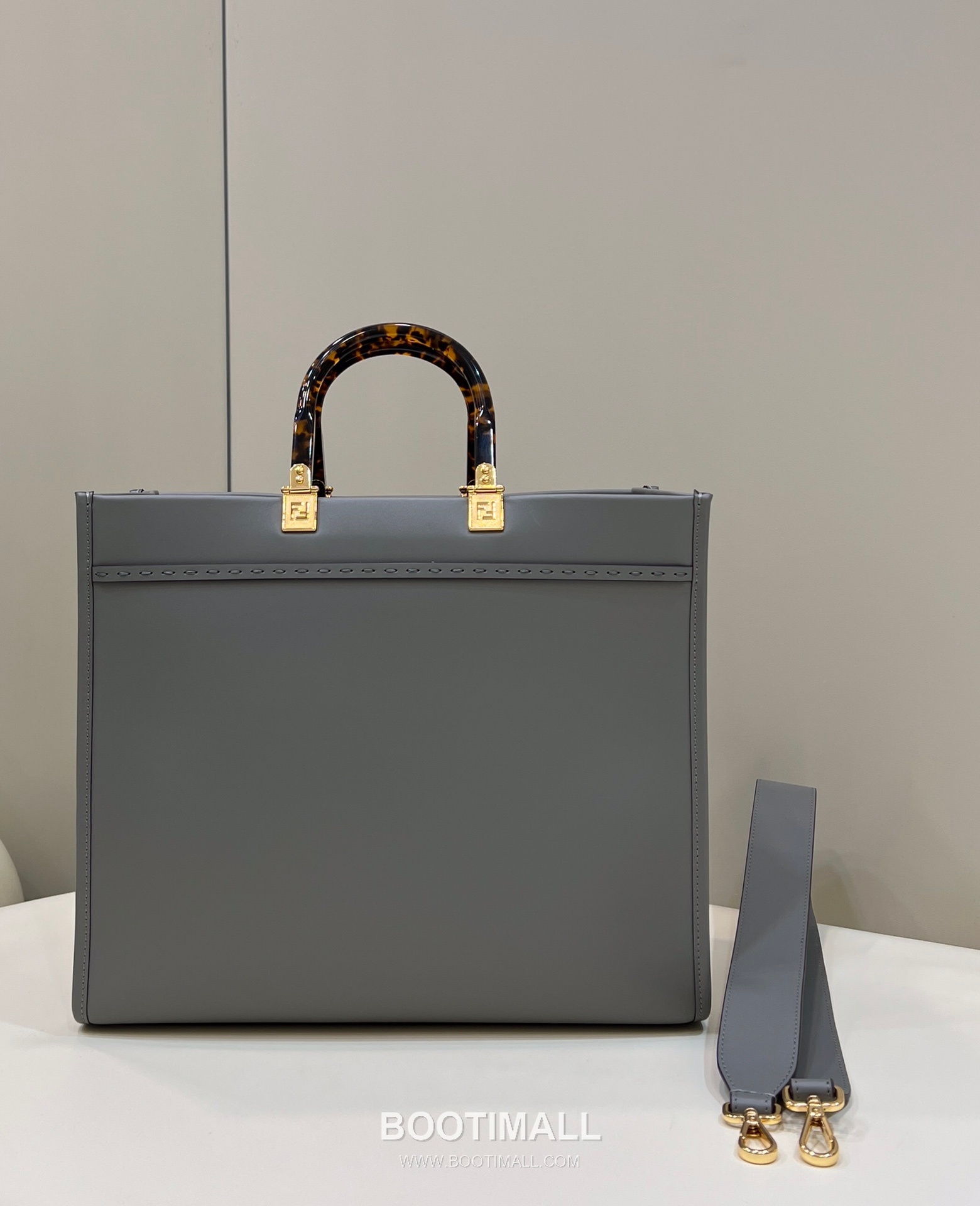 Fendi Amber Handle Shopper Cowhide Gray Bag 펜디 앰버 핸들 쇼퍼 소가죽 그레이 36cm 8