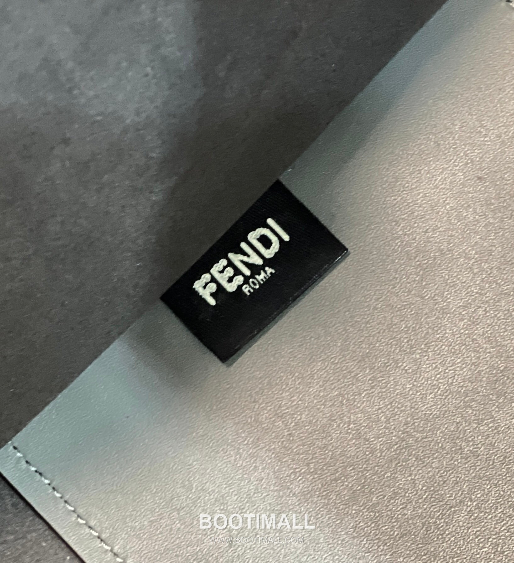 Fendi Amber Handle Shopper Cowhide Gray Bag 펜디 앰버 핸들 쇼퍼 소가죽 그레이 36cm 12