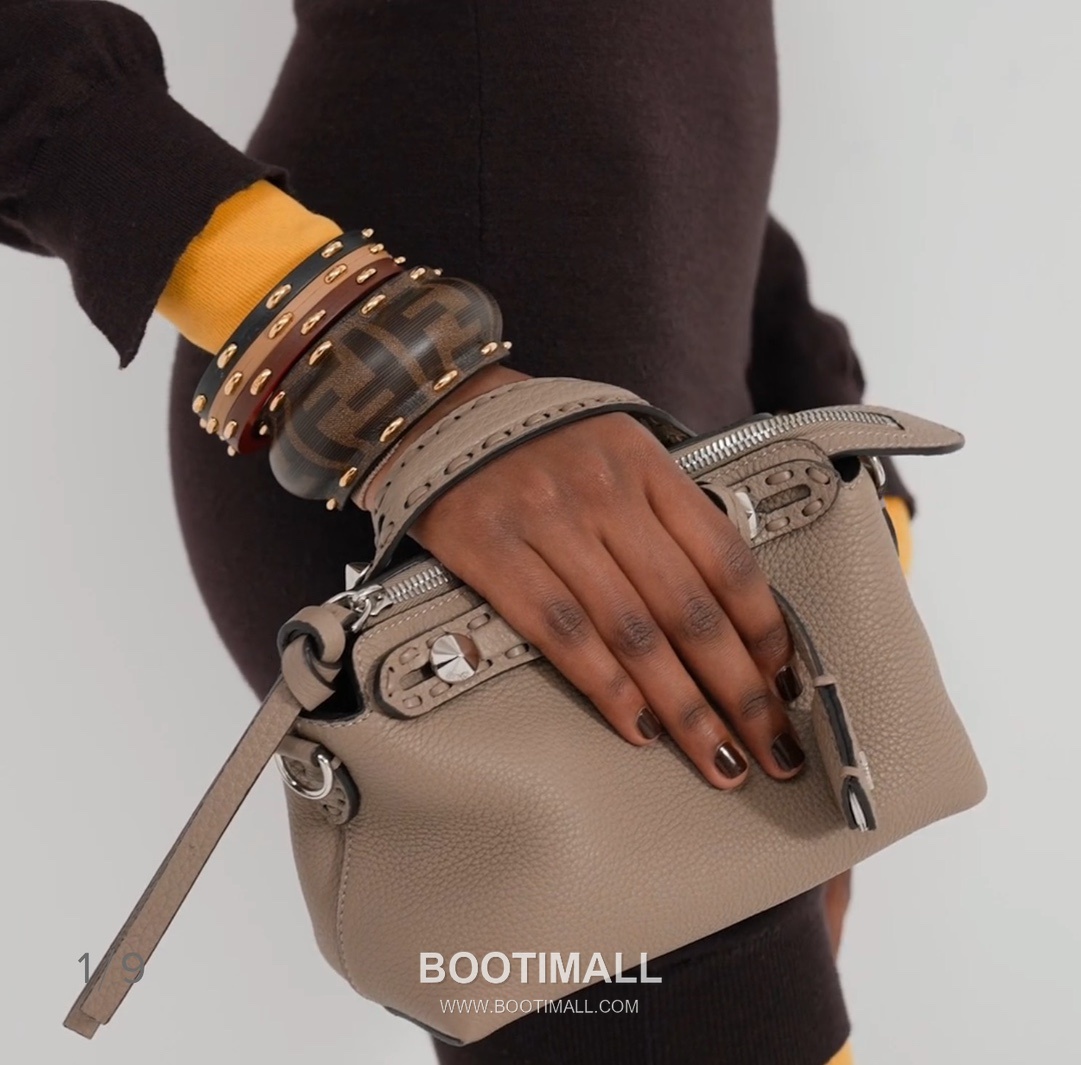 Fendi By The Way Selleria Calfskin Boston Bag 펜디 바이 더 웨이 셀레리아 카프스킨 보스턴백 20cm 3