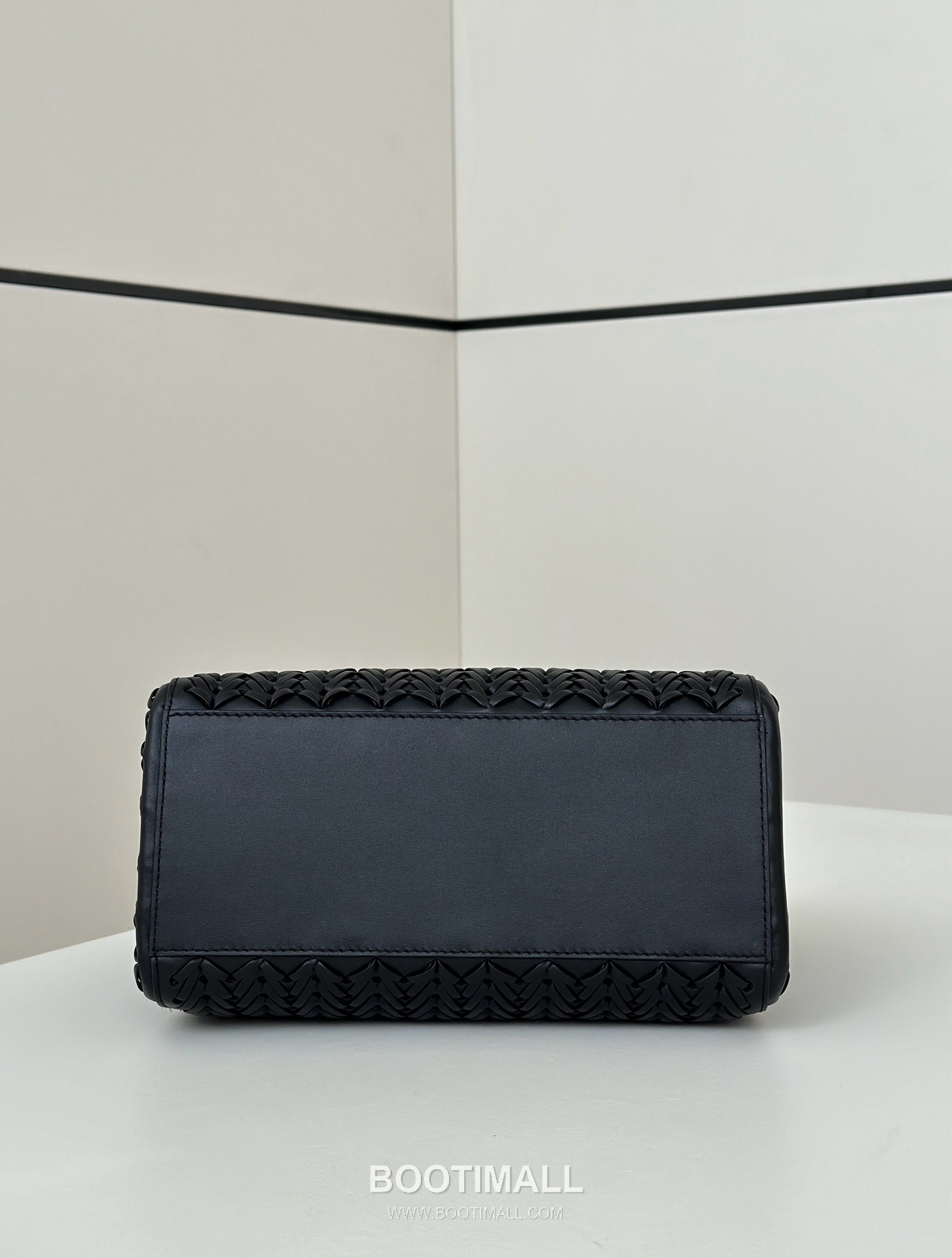 Hermès Origami Woven Cowhide Convertible Bag 에르메스 오리가미 위븐 소가죽 컨버터블백 27cm 8