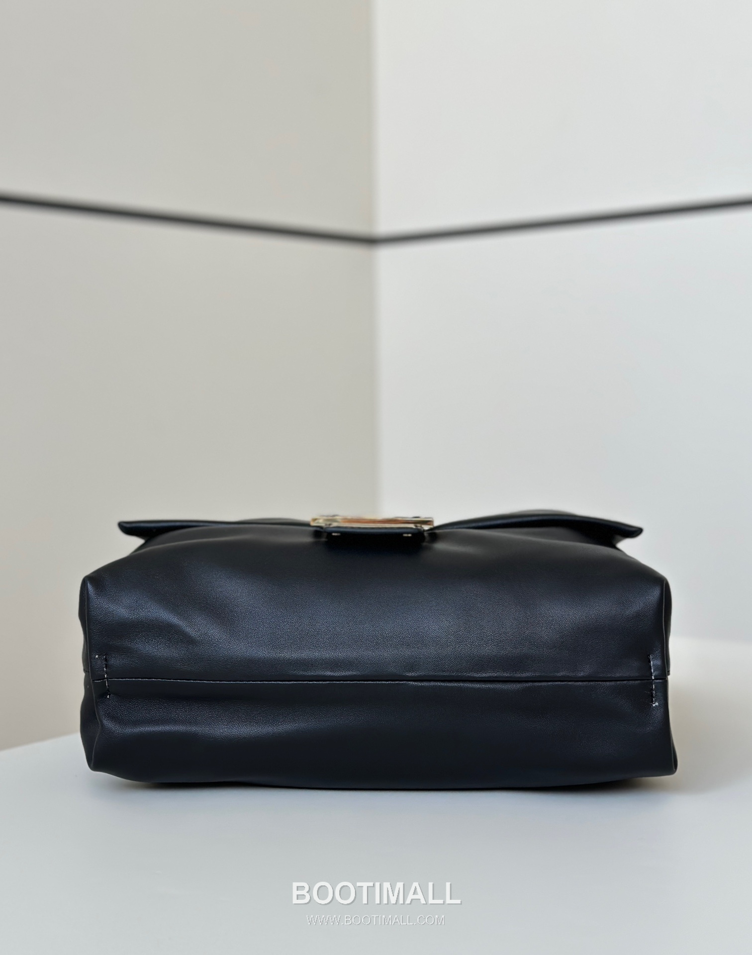 Fendi Mamma Baguette Large Lambskin Green Shoulder Bag 펜디 맘마 바게트 라지 램스킨 그린 숄더백 32cm 8