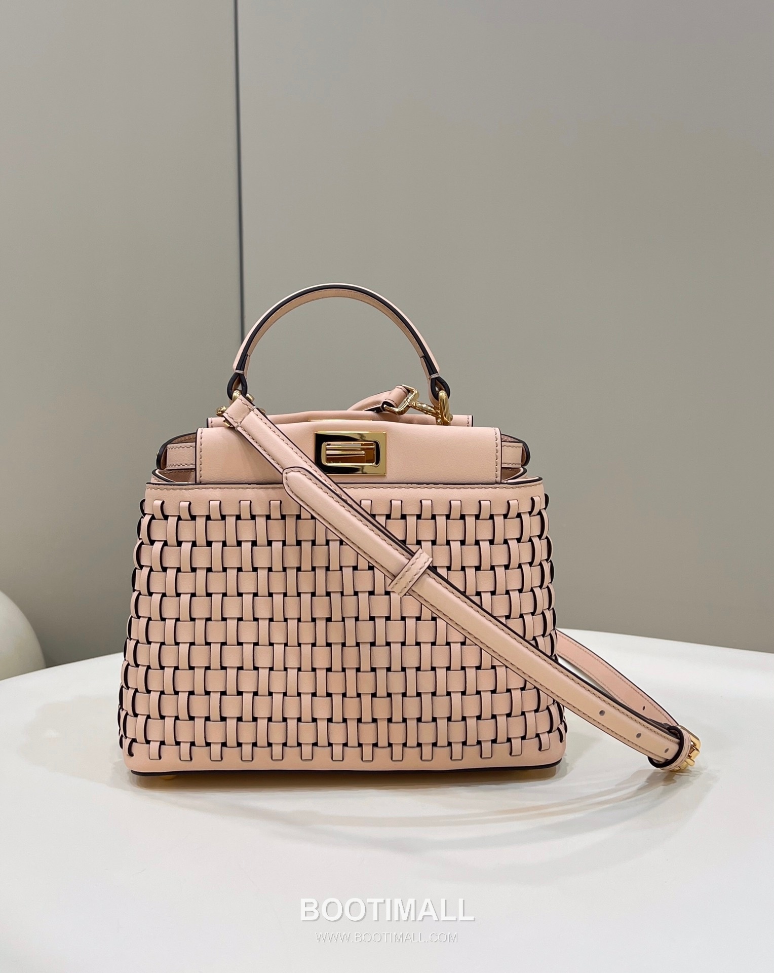 Fendi Peekaboo Woven Lambskin Top Handle Bag 펜디 피카부 위빙 램스킨 탑핸들백 24cm 6