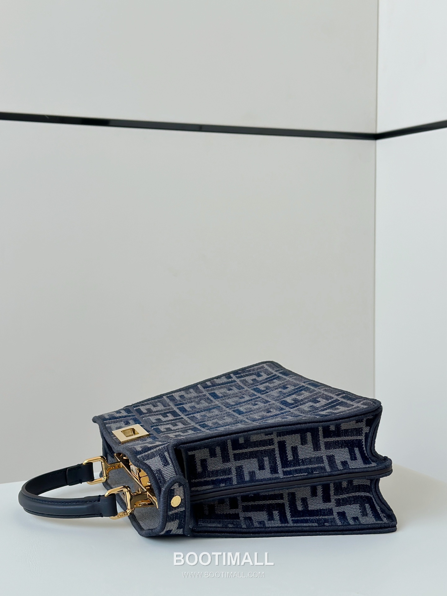 Fendi Peekaboo FF Gradient Calfskin Top Handle Bag 펜디 피카부 FF 그라데이션 송아지가죽 탑핸들백 27cm 6