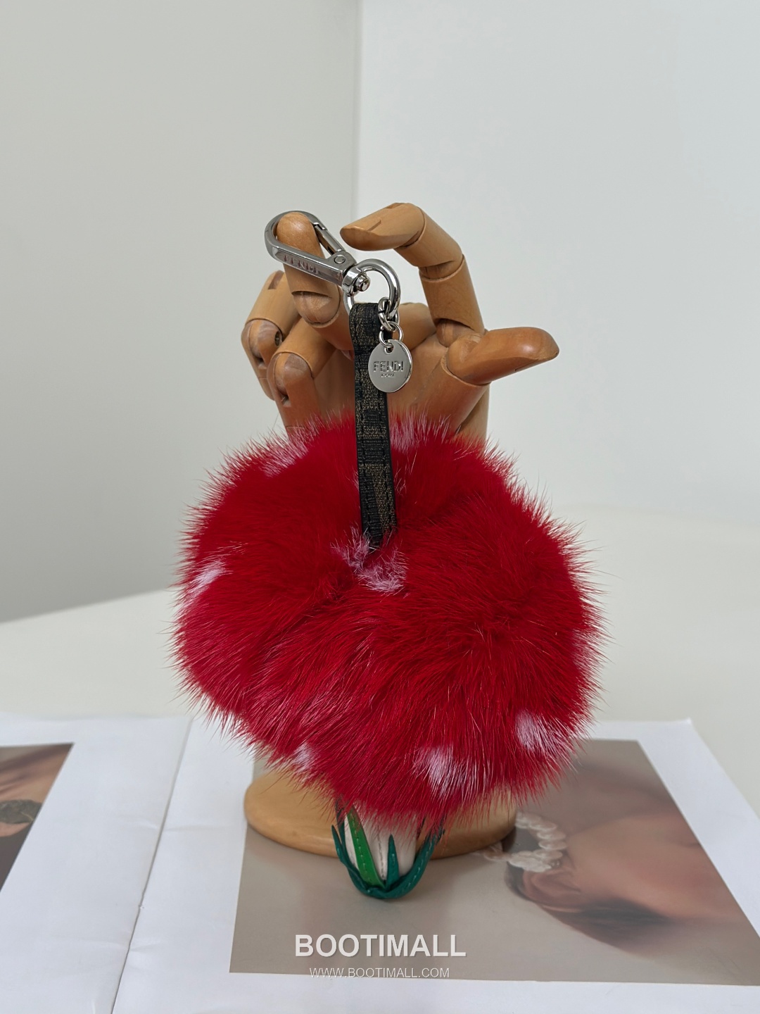 Fendi Mushroom Fur Charm Mink Brown Bag 펜디 머쉬룸 퍼 참 밍크 브라운 백 12cm 7