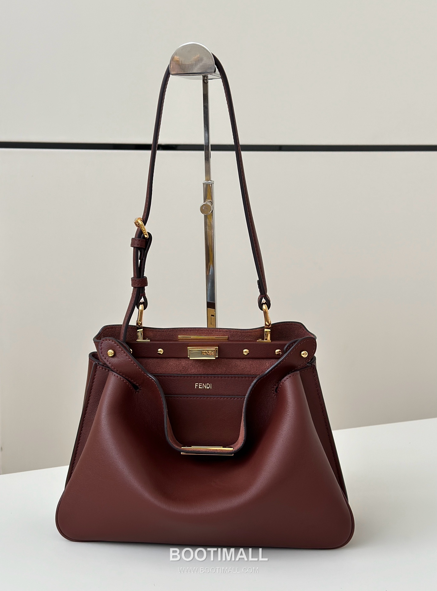 Fendi Peekaboo Small Calfskin Top Handle Bag 펜디 피카부 스몰 카프스킨 탑핸들백 29cm 7