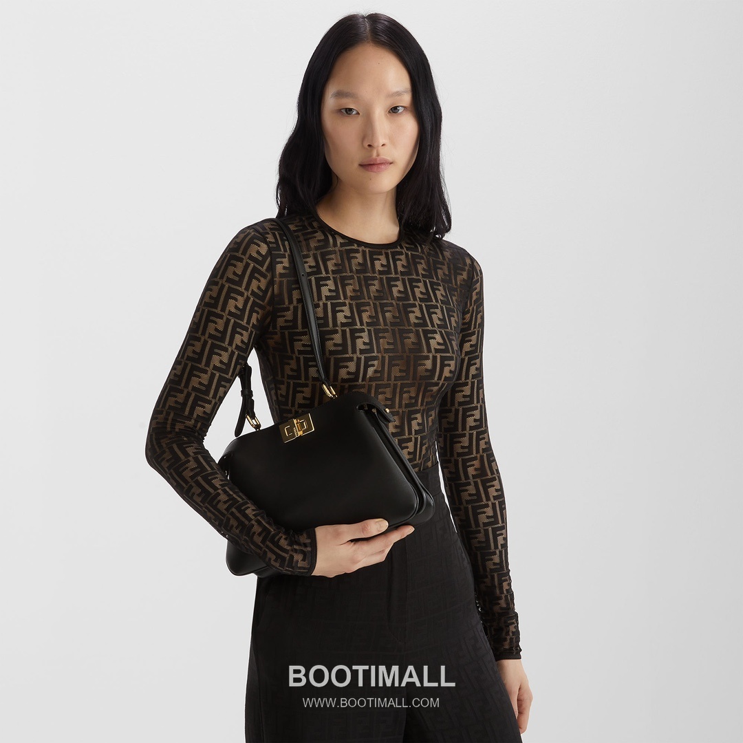 Fendi Peekaboo Small Calfskin Top Handle Bag 펜디 피카부 스몰 카프스킨 탑핸들백 29cm 1