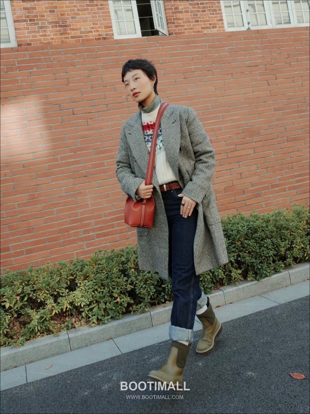 Loro Piana Kummel Bucket Calfskin Bag 로로피아나 쿠멜 버킷 카프스킨 16cm 1