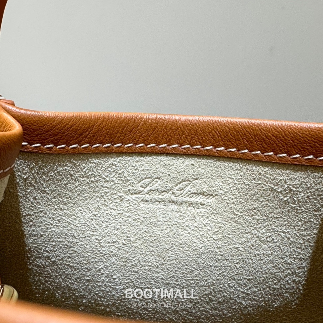 Loro Piana Classic Bucket Calfskin Warm Brown Bag 로로피아나 클래식 버킷 카프스킨 웜브라운 16cm 12