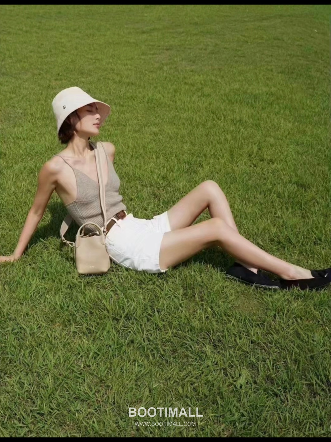 Loro Piana Bucket Calfskin Beige Bag 로로피아나 버킷 카프스킨 베이지 16cm 4