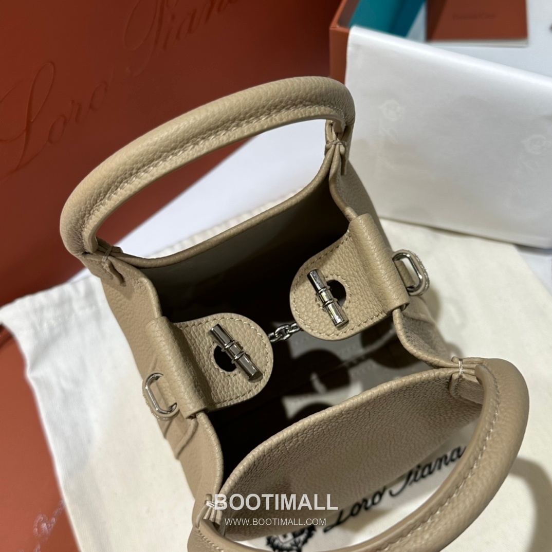 Loro Piana Bucket Calfskin Beige Bag 로로피아나 버킷 카프스킨 베이지 16cm 13