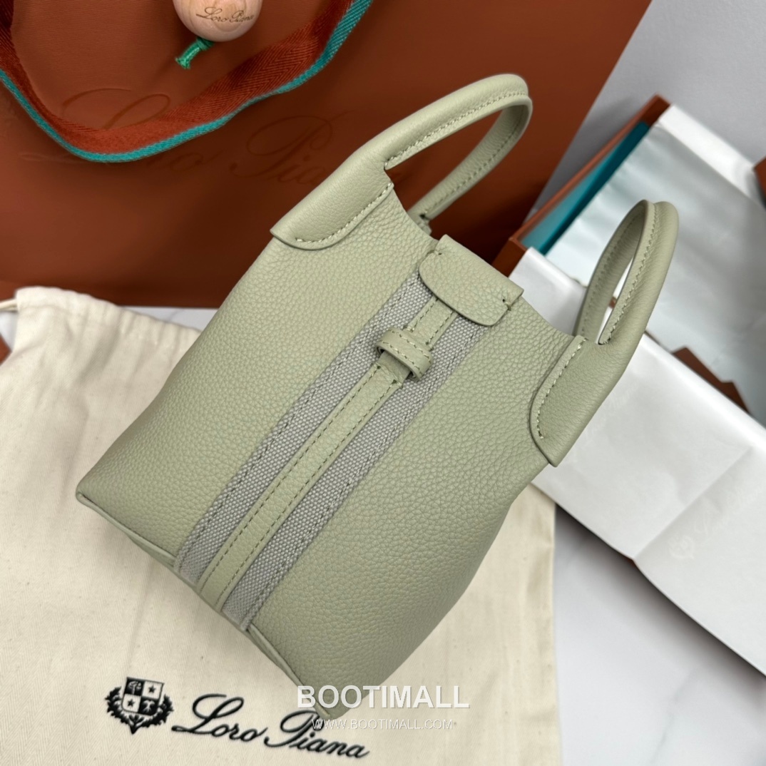 Loro Piana Micro Bale Bag Calfskin 로로피아나 마이크로 베일 카프스킨 버킷백 16cm 4