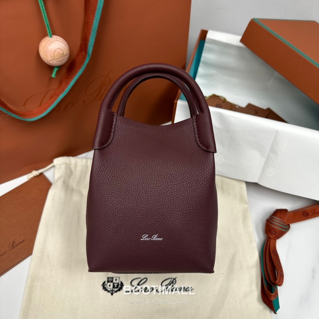 Loro Piana Micro Bale Bag Calfskin 로로피아나 마이크로 베일 카프스킨 버킷백 17cm 2