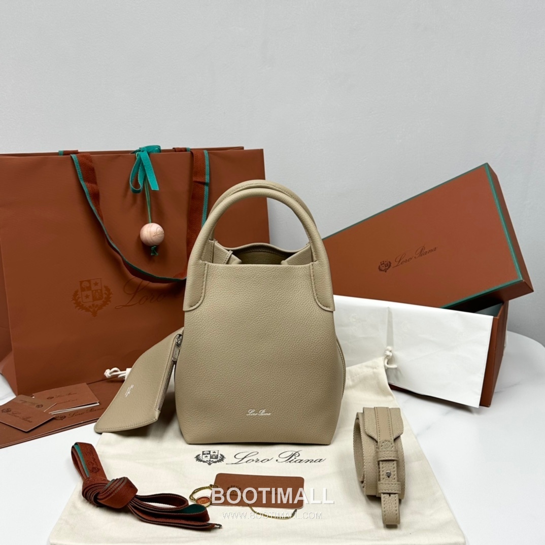 Loro Piana Bale Bag Medium Calfskin 로로피아나 베일 카프스킨 버킷백 21cm 7